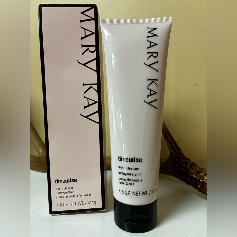 Mary Kay Timewise 3 in 1 Cleanser for Combination to Oily Skin 4.5 oz